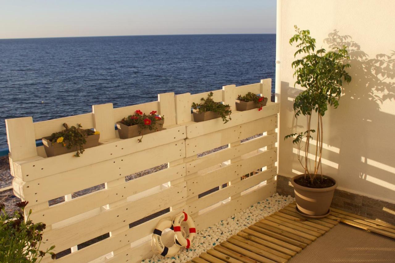 Sea View Life Otel Carini Dış mekan fotoğraf