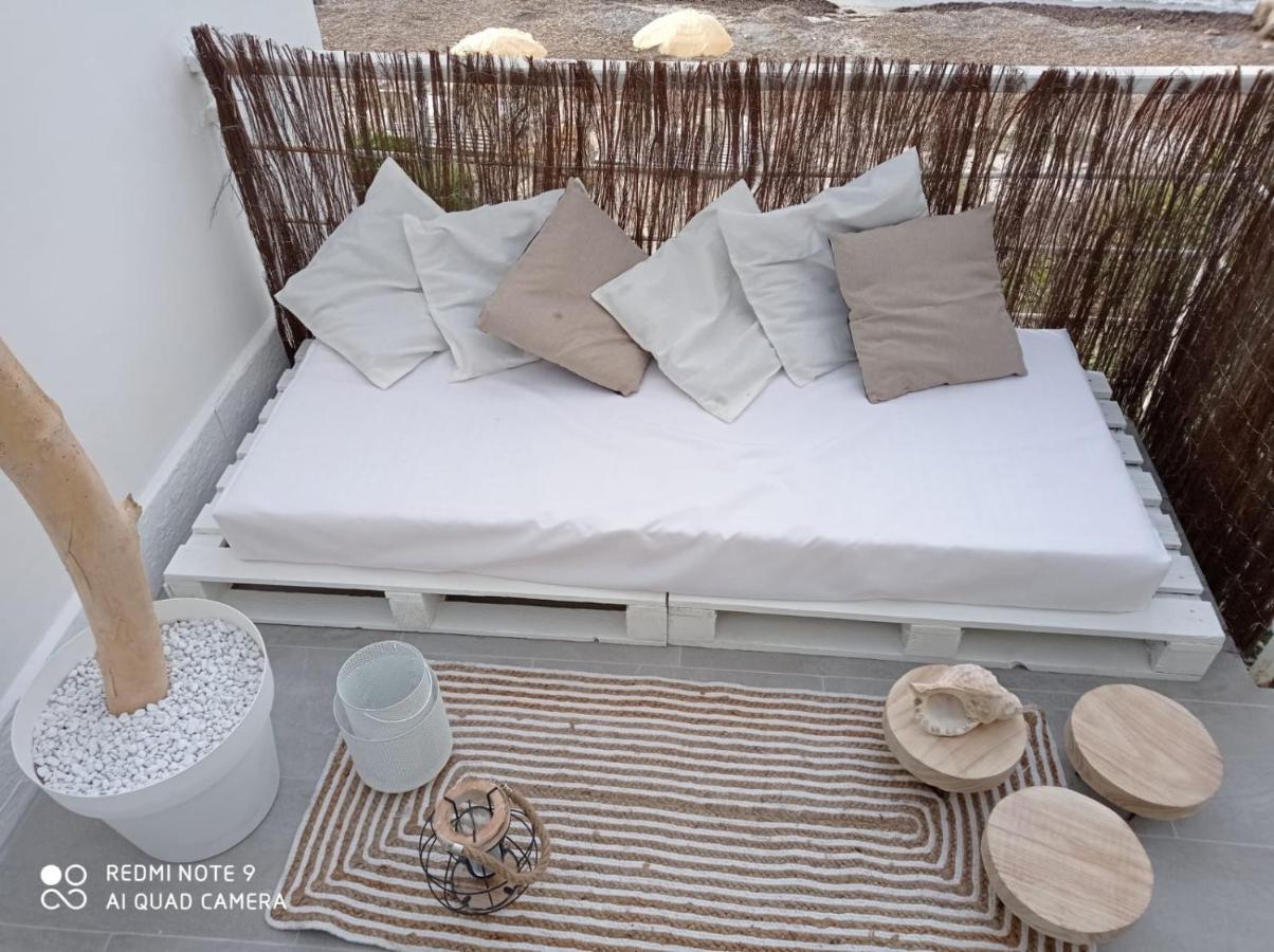 Sea View Life Otel Carini Dış mekan fotoğraf